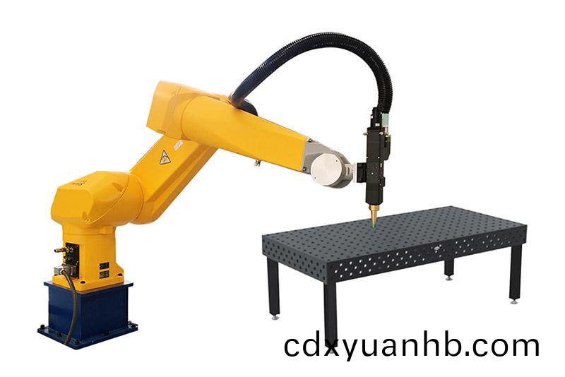 三維機器人光(guang)纖激光切割機(ji)