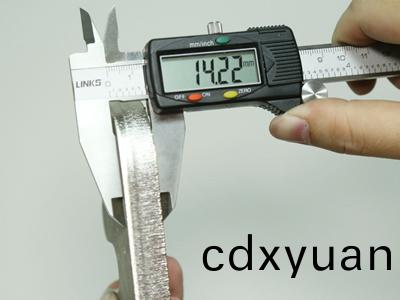 金屬板(ban)光纖激(ji)光切割樣品測量